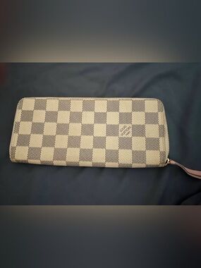 Louis Vuitton Damier Azur Zip Wallet in Pink & Brown